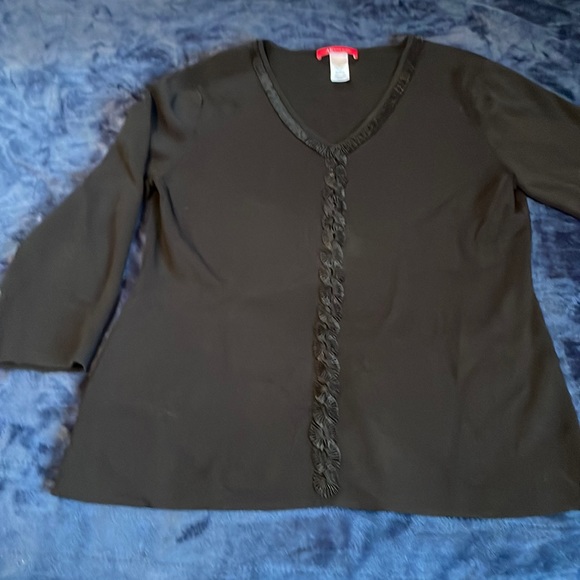 EUC Anne Klein Black Detail Top